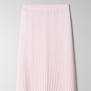 Aritzia Babaton Jude pleated skirt in Pink